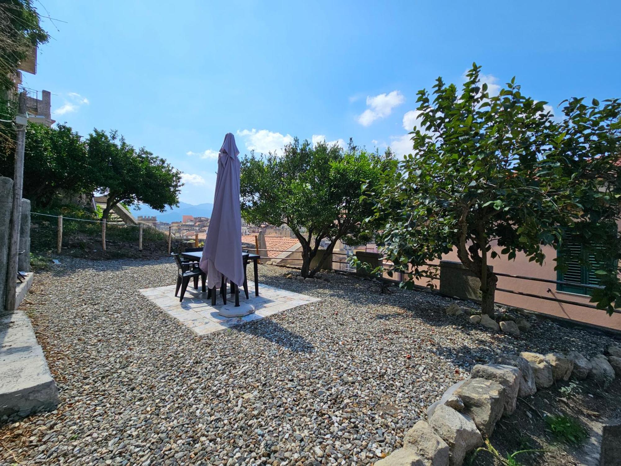 Portaterra - Spaziosa Casa Con Bella Vista E Giardino Monforte San Giorgio Экстерьер фото